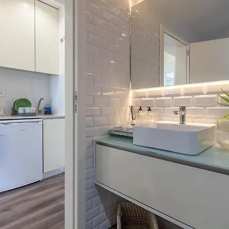 Urbana Homes By Sweet * Aveiro