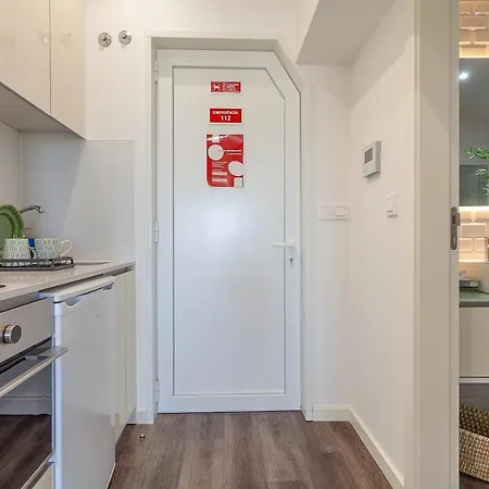 Urbana Homes By Sweet * Αβέιρο