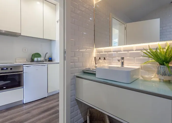 Urbana Homes By Sweet * Αβέιρο